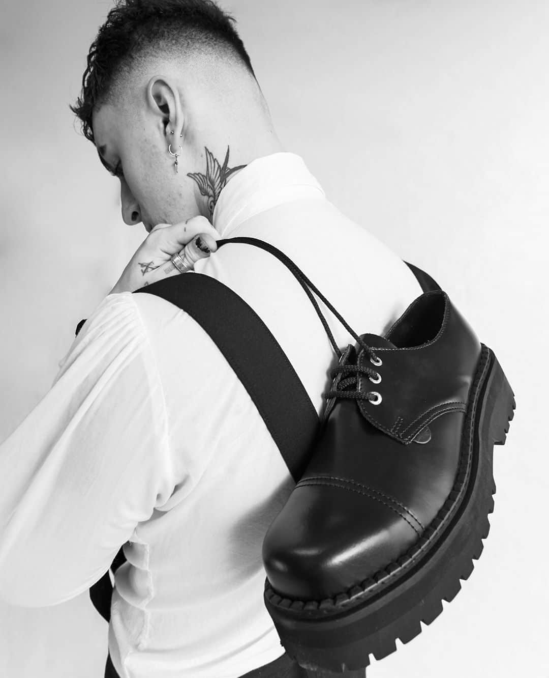 アンダーグラウンドのインスタグラム：「The Original Steel Cap Tracker - single.double or triple sole and Algender.⁠ ⁠ No nonsense shoes for tough times.⁠ ⁠ From our online store and selected stockists⁠ ⁠ AUTHENTIC.⁠ BRITISH.⁠ SUB CULTURE INSPIRED.⁠ SINCE 1981.」
