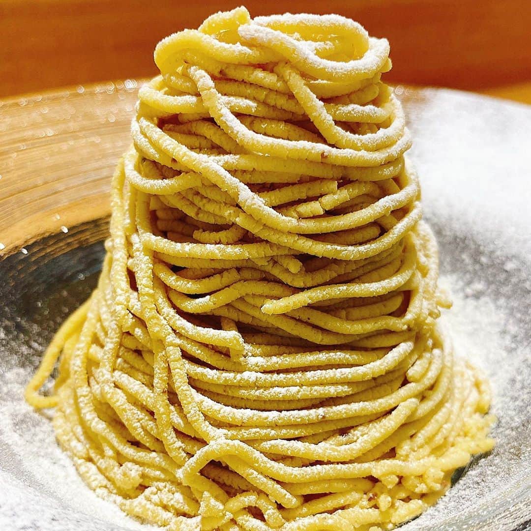 里井真由美のグルメインスタ