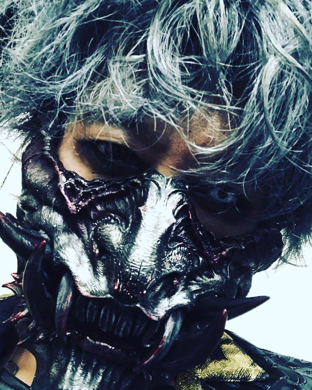 Ju-kenのインスタグラム：「戦後時代のライブ配信見てくれた下僕のみなさんや新規の皆さん、ご視聴ありがとうございました🏯 焦らずかつハイスピードで生ライブに辿り着けるよう、世界が治るのを願ってます🙏  #戦国時代　#今週のダテちゃん　#配信　#mask @iwakura.x」