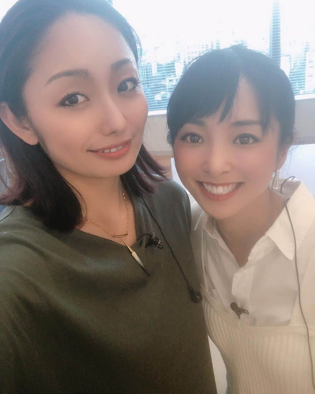 安藤美姫さんのインスタグラム写真 - (安藤美姫Instagram)「I was on TV with my friend Ayumi💕  ヒルナンデスロケにてあゆみちゃんとご一緒させて頂きました😌☺️💕♥️ コーディネートバトルのパートナーでコーデしてくれた古川優香さんもとっても可愛らしい方で 柔らかい感じで素敵でした😌😌😌 そして 自分の意見をストレートに言う私の言葉もやんわり否定しながら古川さんのコーディネートして下さったコーデで連勝をのばすことが出来ました💪✨‼️♥️♥️♥️ ありがとうございました♥️♥️♥️ 久しぶりのヒルナンデスは本当に嬉しかったです☺️☺️☺️  #ヒルナンデス #古川優香 #安藤美姫 #片岡安祐美  #mikiando」9月29日 21時39分 - miki_m_ando0403