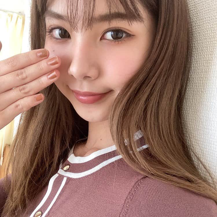 山﨑愛麻さんのインスタグラム写真 - (山﨑愛麻Instagram)「皆さんこんばんは💫  今日は少し秋を意識してメイクしてみました！🍁 今日も少し肌寒く長袖の気温でしたね🍃 皆さん風邪を引かないように お気をつけ下さい☺️  #えまにぽちっとな も忘れずに😳🤍 ↓このサイトをコピーして入るか、インスタのプロフィールからサイトに入れます⚡️ https://misscolle.com/kokugakuin2020/profile/2  #國學院大學 #ミスコン2020#ミスコンテスト #ミス國學院  #ミスキャンパス #ミスキャン  #山崎愛麻  #えまにぽちっとな #秋メイク #ヌーディーリップ #秋服 #サロモ #サロモ希望」9月29日 21時54分 - ema_yamazaki