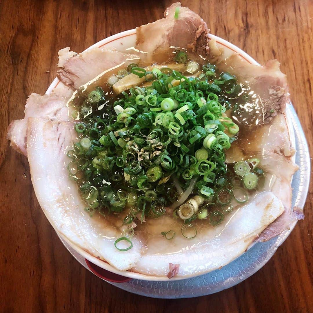 岸田メルのグルメインスタ