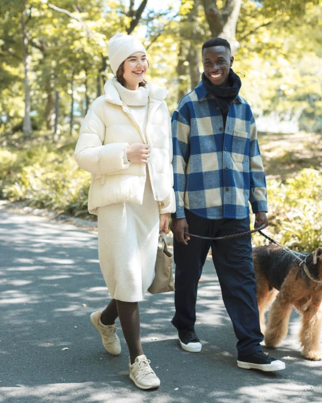UNIQLO UKのインスタグラム：「Who else loves cold Autumn walks?  #Uniqlo #LifeWear #UniqloLifeWear」