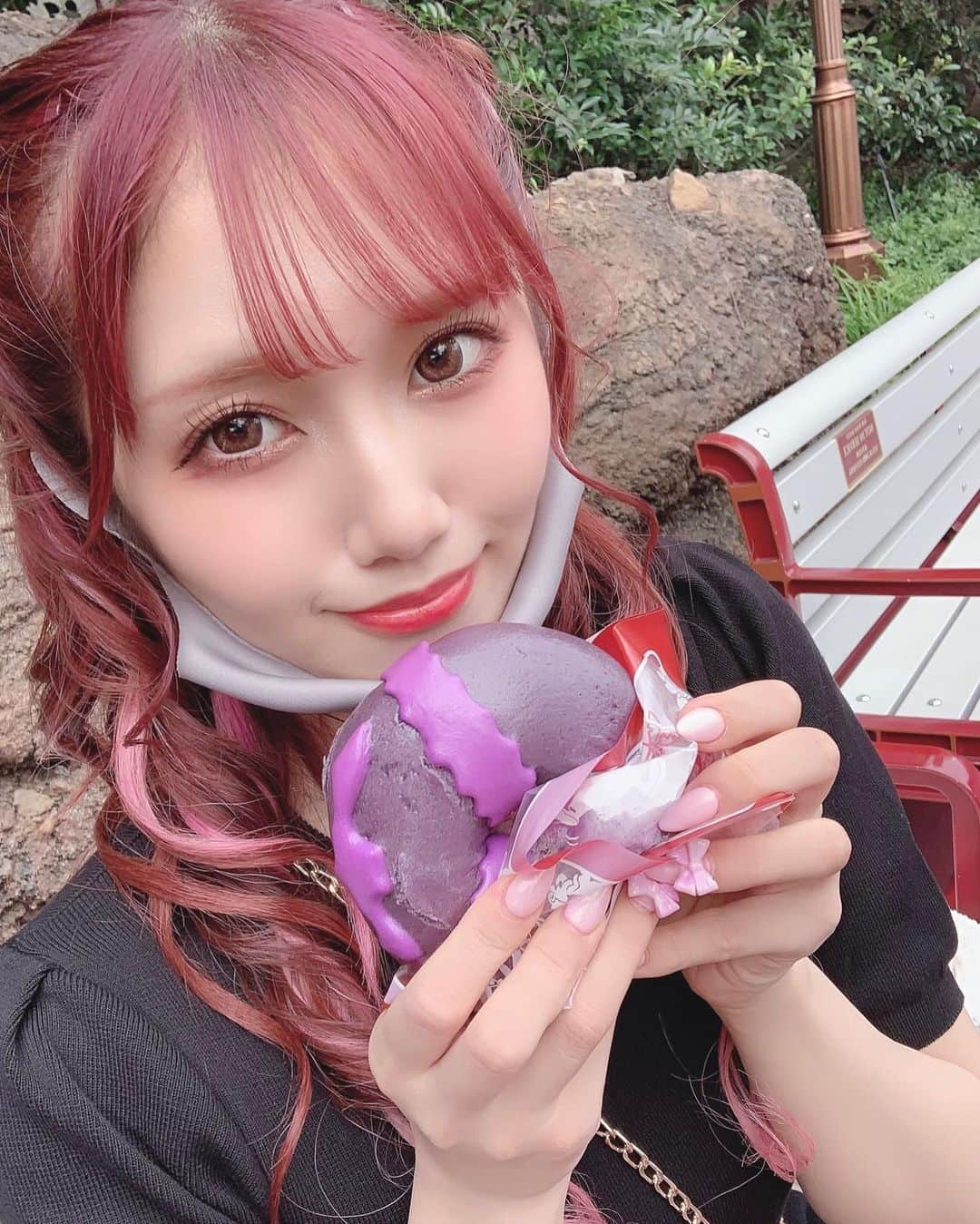 斎藤あみりさんのインスタグラム写真 - (斎藤あみりInstagram)「食べ物かじって写真撮りがち。 地雷感🎀 早く髪色戻そ😅😅 ・ ・ ・ ・ #斎藤あみり#av女優#プレステージ#自撮り#量産型 #lingerie#sexy#グラビア#性感女优 #女星#可爱#kawaii#selfie#photography」9月29日 22時29分 - amirichan123