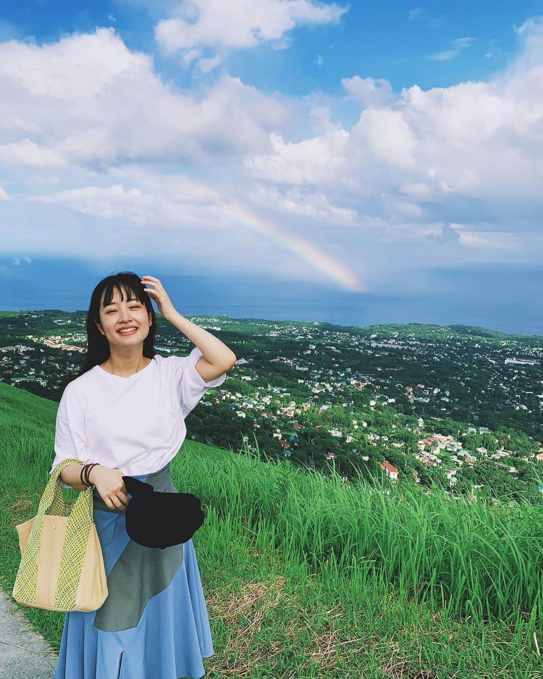 藤間爽子さんのインスタグラム写真 - (藤間爽子Instagram)「虹🌈  #虹　#🌈　#ハッピー　#夏の終わり」9月29日 22時26分 - fujimasawako_official