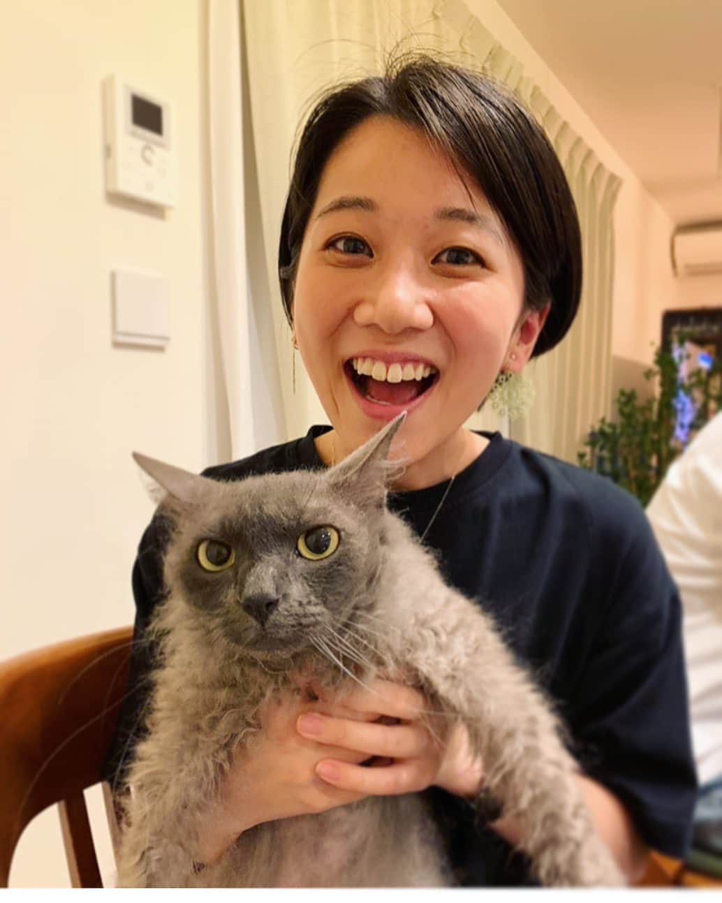 太田唯さんのインスタグラム写真 - (太田唯Instagram)「🐈🐈🐈🤍﻿ ﻿ きょうはやるんやさ2を聴いてくださり﻿ ありがとうございました！﻿ 感想を頂いたり、どれも嬉しく拝見しています....!﻿ ﻿ あしたからHPでアーカイブがお聴き頂けますので、ぜひ @hitsfmyarunyasa ﻿  ﻿ ____﻿ あしたはこちらに出演します！﻿ ＊あさ8:10〜 TOKYO FM ほか36局ネット﻿ 「Honda Smile Mission」﻿ #すみだ向島expo2020 ﻿ ﻿ ﻿ あしたも宜しくお願いします😽🐾﻿ ﻿ ﻿  #cat #cutecat  #ねこ #ねこすき #もふもふ #可愛い  #知り合いのねこさんです　 #うちにきてほしい #ねこのいる生活」9月29日 22時32分 - yuiohta.official