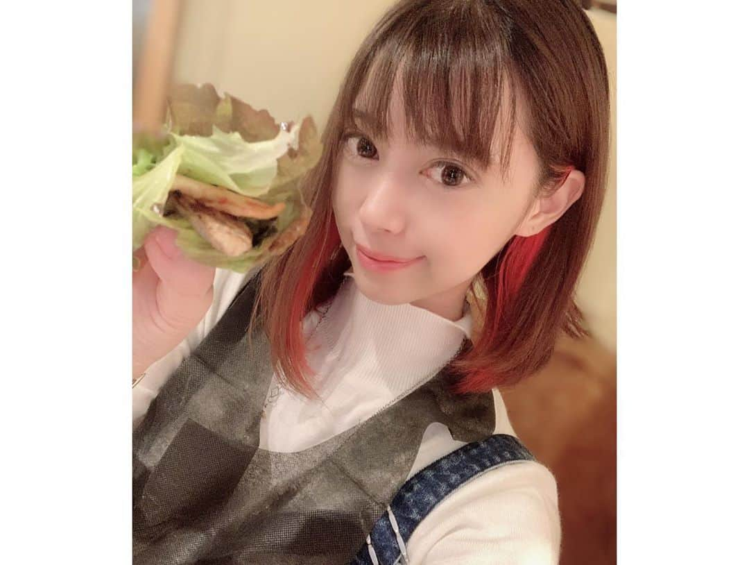 安森彩那さんのインスタグラム写真 - (安森彩那Instagram)「ぬんちゃれすごんざえもん🌞 今日は29日、 29日と言ったら肉の日❗ 29日の日にお肉は中々食べないんやけど今日は無性に食べたくなって行ってきました✨ - 1枚から注文可の珍しい焼肉屋さんᕕ( ᐛ )ᕗはざまらぎー！ しかも230円〜♥♥ 食べたいけど1枚だけでいいっていうのあるよねᐠ ♡ ᐟ - ・黒和牛の極上タン ・ハツサシ ・上レバー ・ミスジ ・ザブトン ・トモサンカク ・マルチョウ ・コプチャ ・豚バラ 1枚からだから色んな部位が食べれた(๑`･ᴗ･´๑) ニコハピルンティ⌣̈⃝ ♡ ⌣̈⃝ ♡ めーっちゃ美味しい♥ スタミナつけて明日のイベントがんばれそー٩( ᐖ )۶  「IDOL BOX ☆ Kawasaki DREAM」#1 トーク&ライブ  19:00OP 19:30ST 21:30ED 終演後物販あり  MC  ムーディ勝山 根本羽衣  ゲスト Ange 野々原さやね-寧々子 XPLACE 安森彩那  チケット 会場観覧25名様限定 2400円(D別) https://ws.formzu.net/fgen/S85476693/  リモート配信観覧 2300円 https://peatix.com/event/1610902/view  会場 四谷LOTUS  ういちんと3曲歌うよ〜(◍´꒳`)bᵒᵏへへ。楽しみだ♥ 応援してほしいな🥺 ほな、また明日〜❗   #焼肉酒場よんちゃん  #マテ茶 #おなかいっぱいになったら #眠たくなったよ #よーし寝よう #あやすみ #また明日」9月29日 22時43分 - ayana.y_official