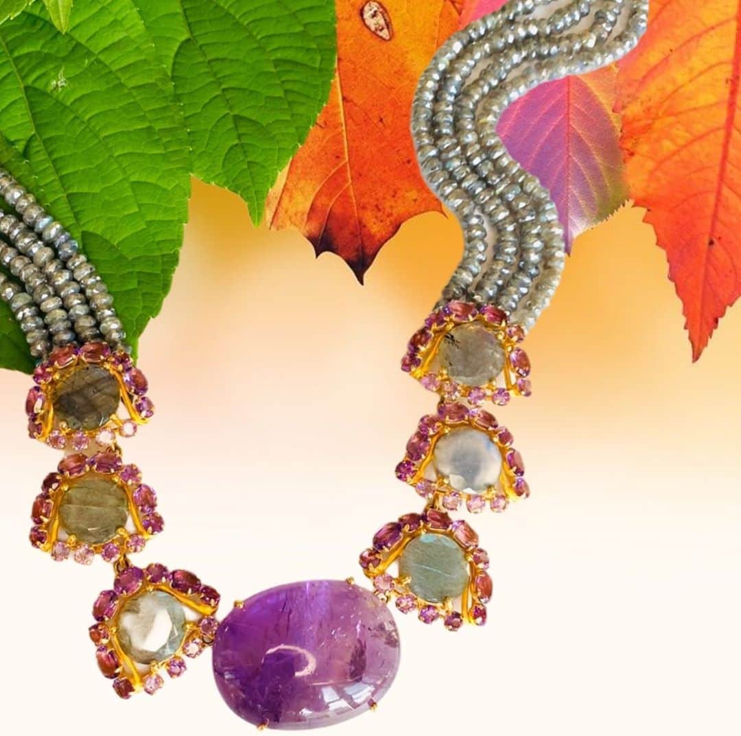 バウンキットさんのインスタグラム写真 - (バウンキットInstagram)「Seasons come and go, but a good piece of jewelry can be used year round . . . .  #uniquejewelry #semipreciousjewelry #joias #instadaily #jewelrygram」9月29日 23時13分 - bounkitnyc