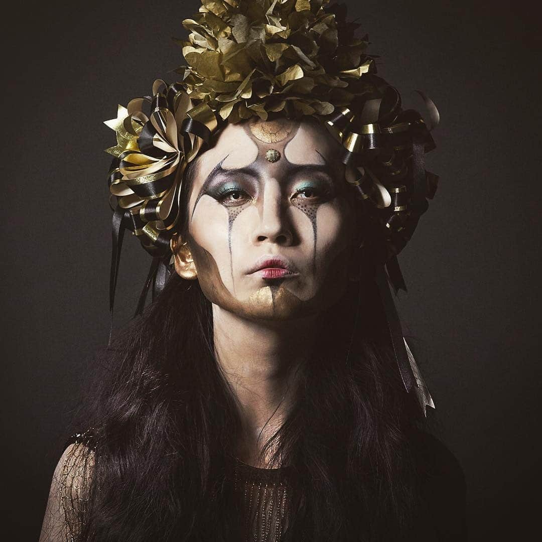 Amazing JIROさんのインスタグラム写真 - (Amazing JIROInstagram)「NYX Professional Makeup Japan @nyxcosmetics_jp will be closing their business in Japan at the end of this month.  ． I was lucky enough to participate in the FACE Awards Japan from the very beginning. Thanks to NYX, my beauty makeup skill has improved, and it opened a lot of doors for me. Dressing up and applying makeup as a woman for 40+ years old man is one of my greatest memories too.  ． NYX products were all so pigmented/bright in colors, and they were easy to use. It definitely made my beauty makeup artwork more fun! ． I was also given an opportunity to be a judge, create makeup looks for the future FACE Awards, and even have given a master class for many creative makeup artists. I'm very thankful for lots of opportunities and chances to meet many people/artists through NYX!  ． I will miss NYX leaving from Japan, but  I will definitely check out their stores when I go overseas (so please COVID-19, settle down!) Thank you very much, NYX Professional Makeup Japan all these years!! ． Oh, but you can purchase their great products until tomorrow September 30 online (Japan Time), so check their website/online stores! :))  ． #nyxcosmeticsjp #nyxprofessionalmakeup #faceawardsjp #NYX #faceawards #amazing_jiro #makeup #cosme #cosmetics #makeupaddict #makeuplove #makeuplover #makeupjunkie #makeupforever #beauty #beautymakeup #thankyou #メイク #メイクアップ #コスメ #プチプラ #プチプラコスメ #メイクアップジャンキー #ビューティー #ビューティ #海外コスメ #ありがとう #感謝」9月29日 23時38分 - amazing_jiro