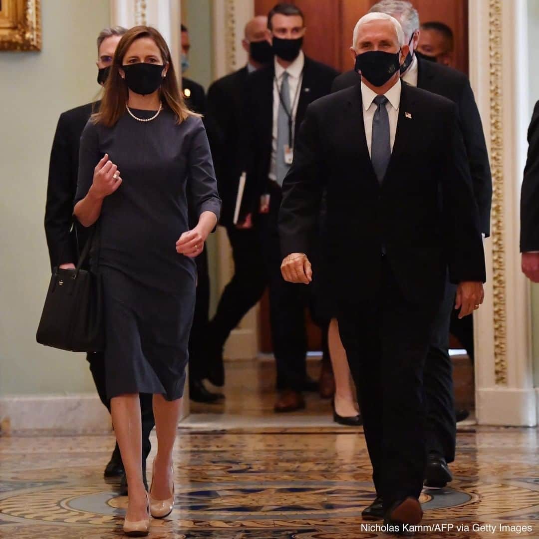 ABC Newsさんのインスタグラム写真 - (ABC NewsInstagram)「U.S. Supreme Court nominee Amy Coney Barrett and Vice Pres. Mike Pence arrive at U.S. Capitol, where Barrett will meet with senators to prepare for her confirmation hearing.」9月29日 23時57分 - abcnews