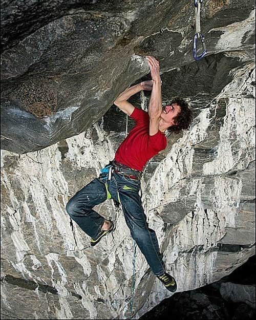 アダム・オンドラさんのインスタグラム写真 - (アダム・オンドラInstagram)「Huge congratulations to @steghiso making the second ascent of Change 9b+!  Change is the first route that I bolted in Flatanger cave in Norway, on my very first visit of this cave in 2012. It meant a lot to me. It was the first route I bolted outside my home climbing area, I was just out of high school, having sabbatical year and feeling like I had all the time in the world to finally establish my own routes and potentially, push the sport climbing grade a notch higher up to 9b+. Being in this massive cave with almost no routes, it was really difficult to decide where to start bolting. I chose this massive line whose line is pretty obvious higher up but it has different possibilities to start, none of them very obvious. I ended up choosing rather obscure, but the most direct start because I absolutely loved the “roof dihedral” section with the infamous gaston and drop-knee moves. Which is the first crux of Change.  Possibly, this section had discouraged all potential candidates for the repetition, until this year when Stefano arrived with a clear goal in his mind. Stefano figured out a little different way thrugh the first crux, possibly equally hard, just a little less messed up taking a huuge swing on bad gaston-two-finger pocket.  And Stefano as it seems, once he sets a goal, always meets that goal. His dedication, drive and passion just gets him there, no matter how hard he has to try. Just like me in 2012, he ran out of time on his summer trip and had to return in the autumn. Unlike me, he sent it really quickly on the second trip whereas I struggled a lot with doubts and bad weather in the autumn 2012. Super impressive effort Stefano!」9月30日 0時07分 - adam.ondra
