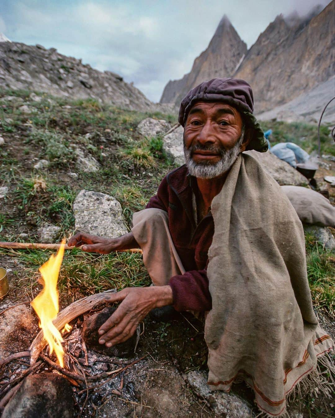 ジミー・チンさんのインスタグラム写真 - (ジミー・チンInstagram)「Baltistan, Pakistan 1999  #fromthearchives」9月30日 0時10分 - jimmychin