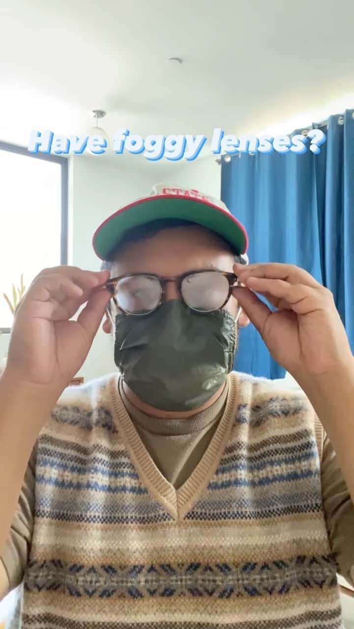 Warby Parkerのインスタグラム：「Have foggy lenses? We feel you. That’s why we now offer anti-fog lens spray, which comes as part of our Clean My Lenses Kit! Grab the kit—which also includes a microfiber cloth and carrying pouch—for just $15 👍」