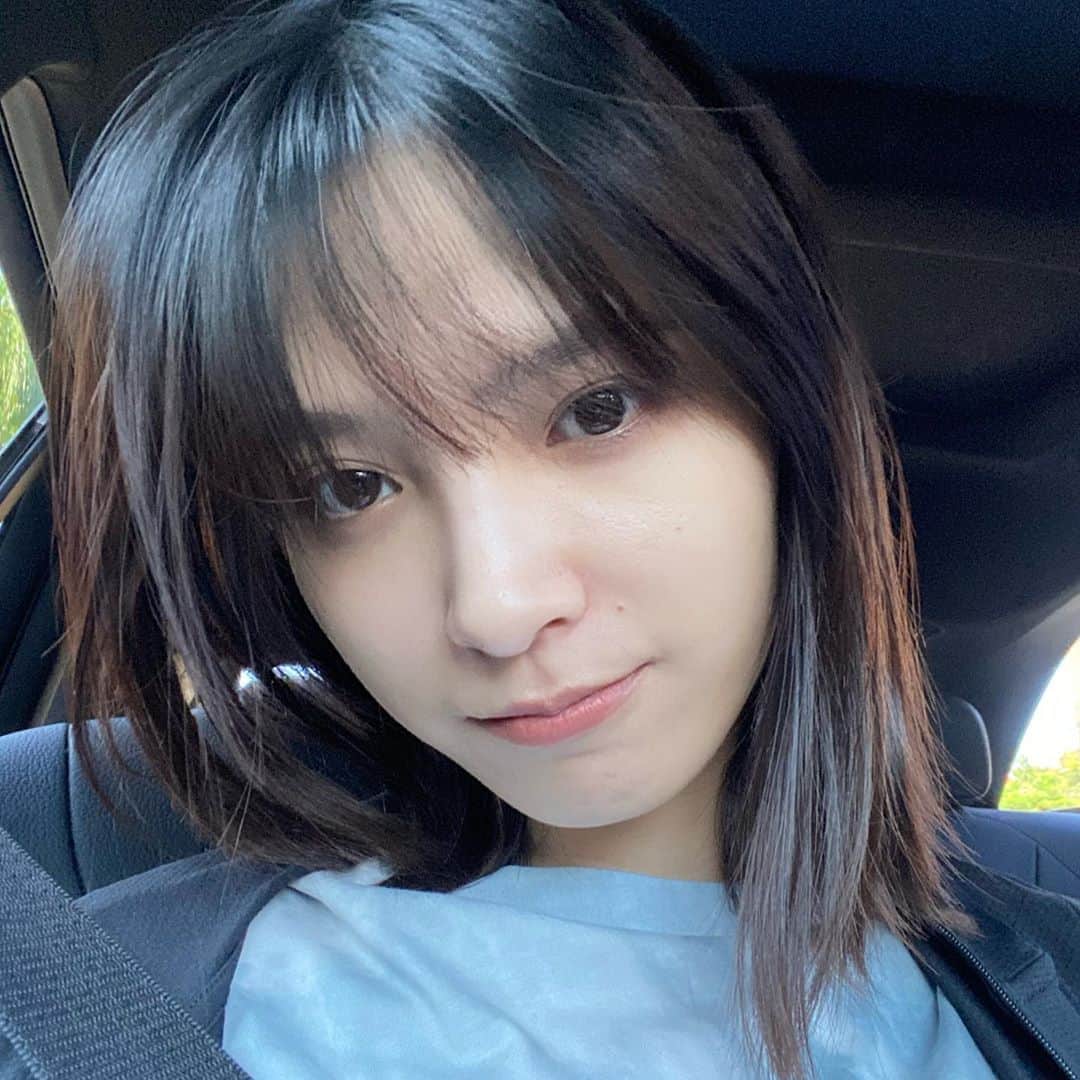 のインスタグラム：「🧏🏻‍♀️」