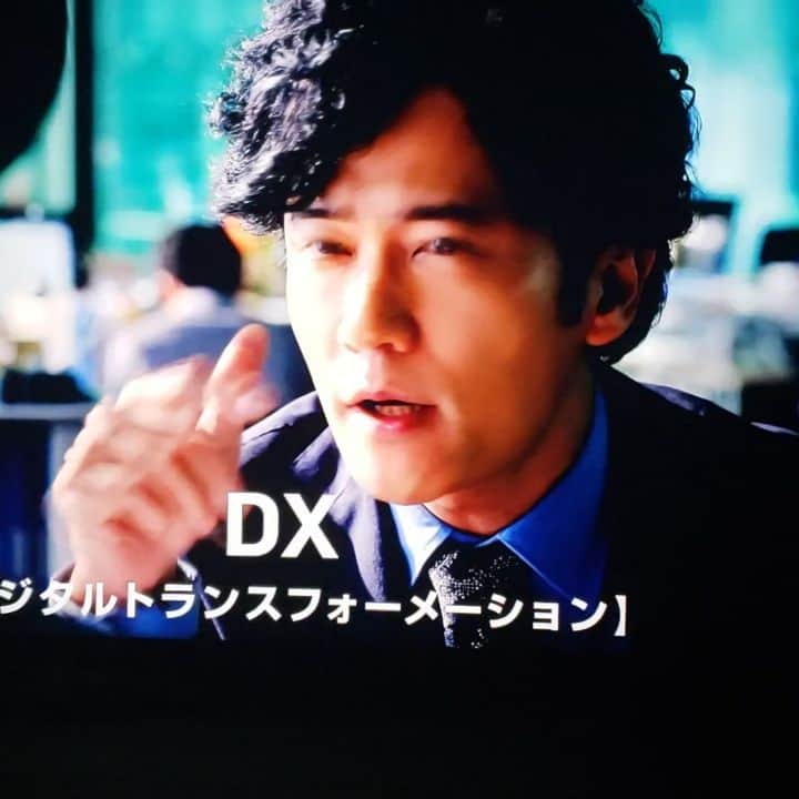 インゴのインスタグラム：「I appear new TV commercial for HISAMITSU company SARONPAS products  with super popular talent KAZUNARI  NINOMIYA for 1 year. OHHHHH YEEEEE.😍😉👌」