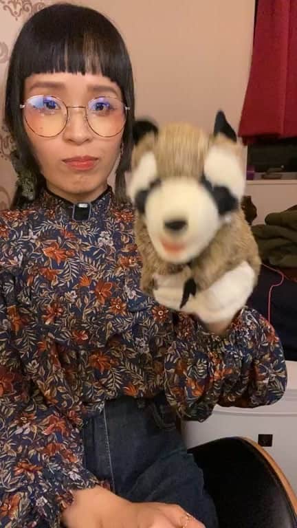 小春のインスタグラム：「チャラン・ポ・ランタンの姉編集中」
