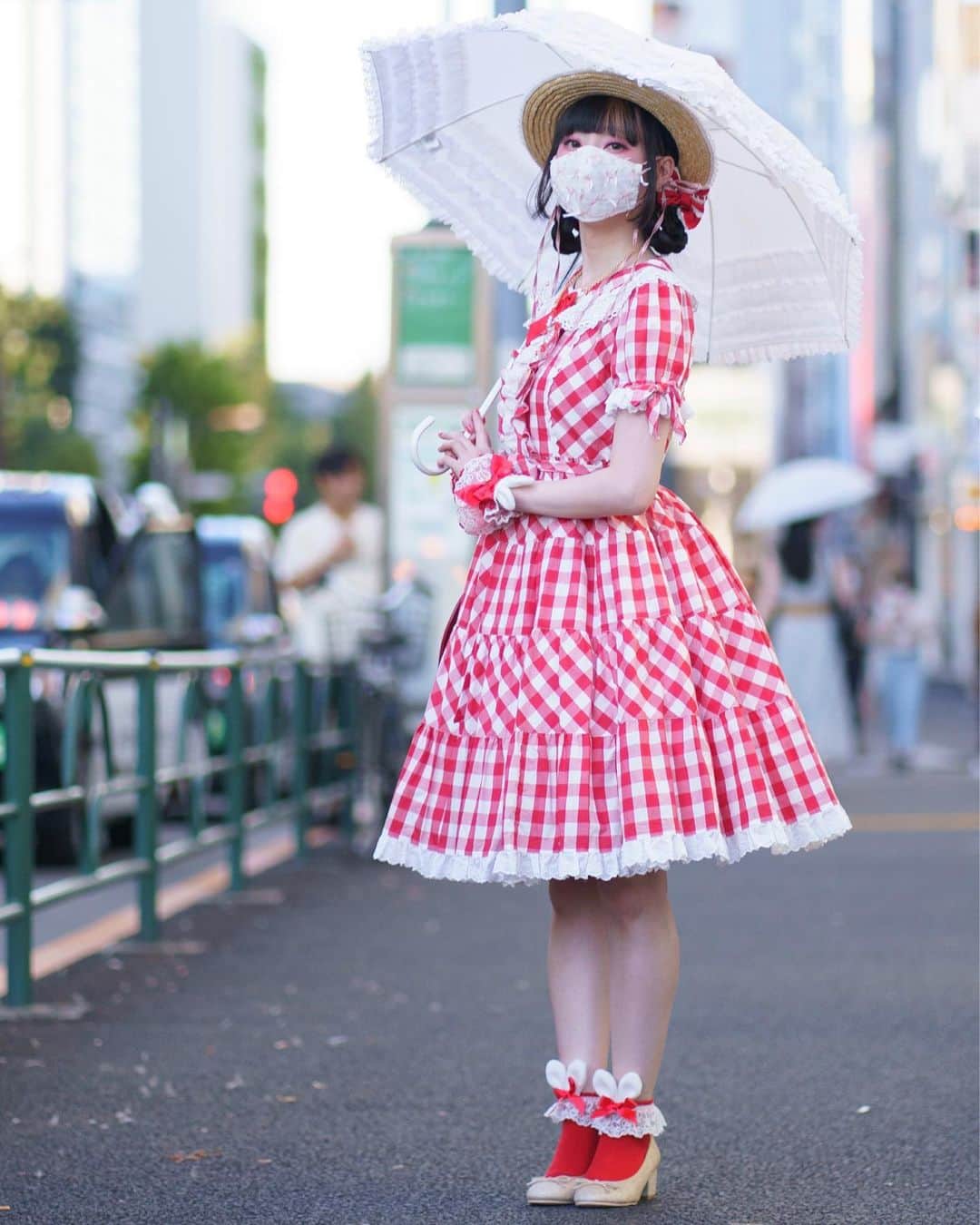 のインスタグラム：「夏の最後の日☀️ Last day of summer ☀️ (Photos by @haisai.insta // last photo by @tulle_mag ) . . #ootd  Dress, necklace, ring, socks, hair ribbons, wrist cuffs, hat, umbrella: #angelicpretty @angelicpretty_official  Shoes: #majesticlegon  Mask: #barrackroom  . . 👉🏻 #rinrindollootd #rinrinlolita . . #rinrindoll #japan #tokyo #harajuku #japanesefashion #tokyofashion #harajukufashion #東京 #コーデ #今日のコーデ #夏 #夏ロリータ #ロリータ #ロリータファッション  #ロリータ服 #summer #summerstyle #summerlolita #lolitafashion #lolita #redcheck #赤いチェック」