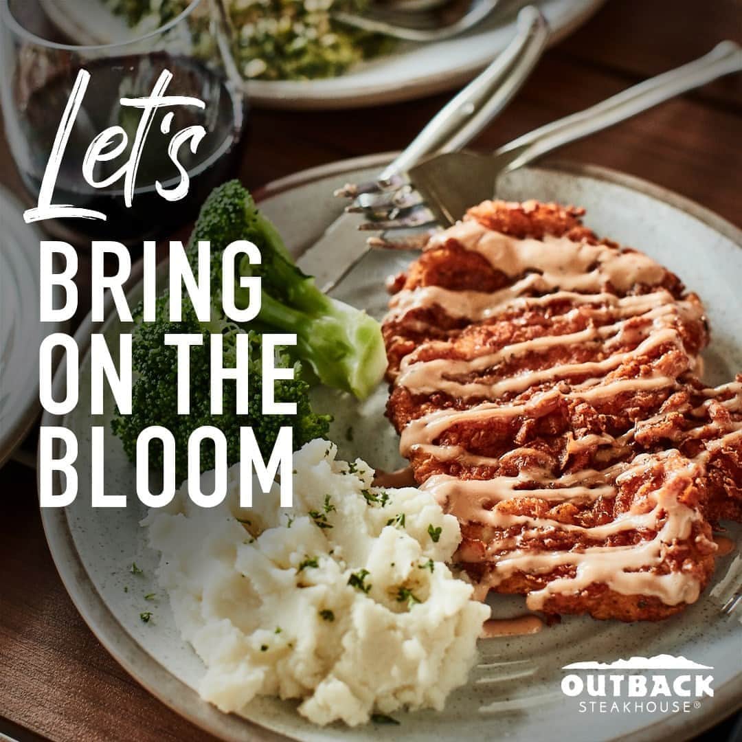 Outback Steakhouseさんのインスタグラム写真 - (Outback SteakhouseInstagram)「Bloomin’ Fried Chicken. Crunchy, spicy and back on our new, lower-priced menu. We’re getting full over here just thinking about it. *Prices, product & participation may vary.」9月30日 2時00分 - outback