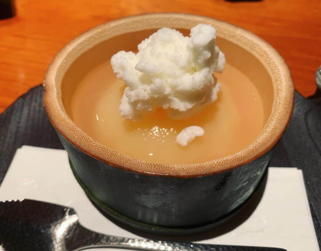 のインスタグラム：「雲の上のシャーベットなんて、惚れてしまうや！  #シャーベット #パレスホテル濠」