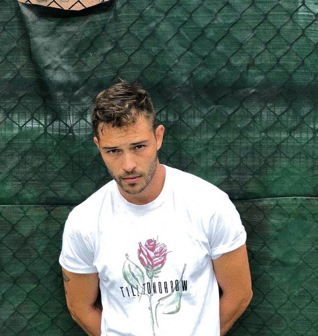 フランシスコ･ラチョースキーのインスタグラム：「🔥GIVEAWAY🔥Go to @tilltomorrow__official to find out!!」