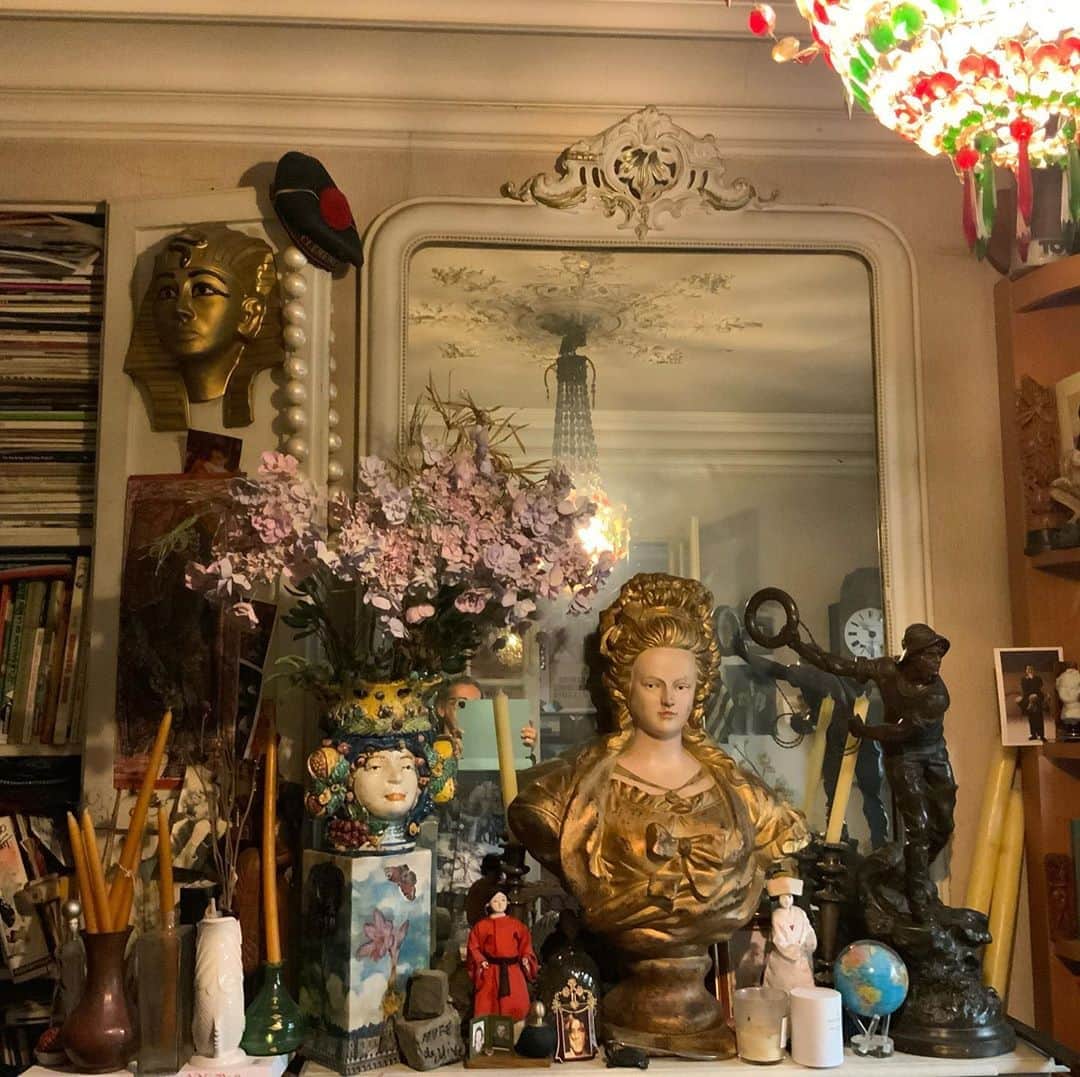 JULIEN D'YSさんのインスタグラム写真 - (JULIEN D'YSInstagram)「Home#secret #inspiration #history#culture#allmix ❤️#napoleon  #style #parisien #chanelpearl I am not minimalist#septembre29.2020」9月30日 4時00分 - juliendys