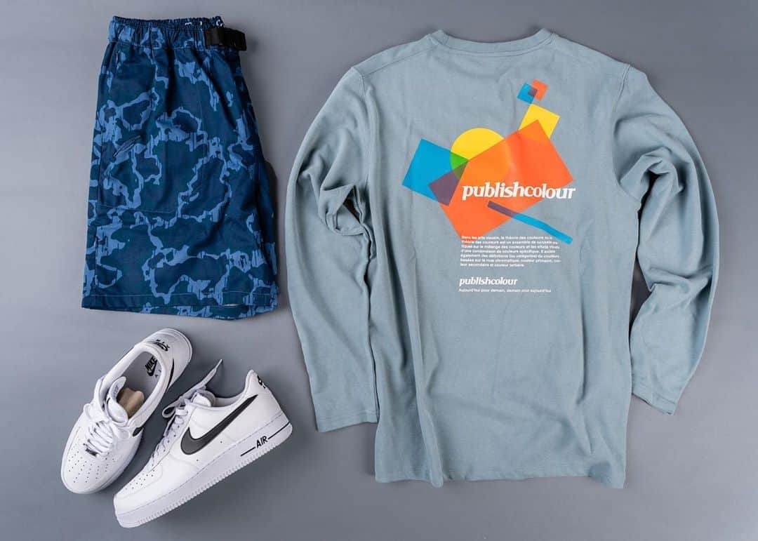パブリッシュブランドのインスタグラム：「Tuesday blues & AF 1.  . . . . #publishbrand #todayfortomorrow #airforce1 #outfitgrid」