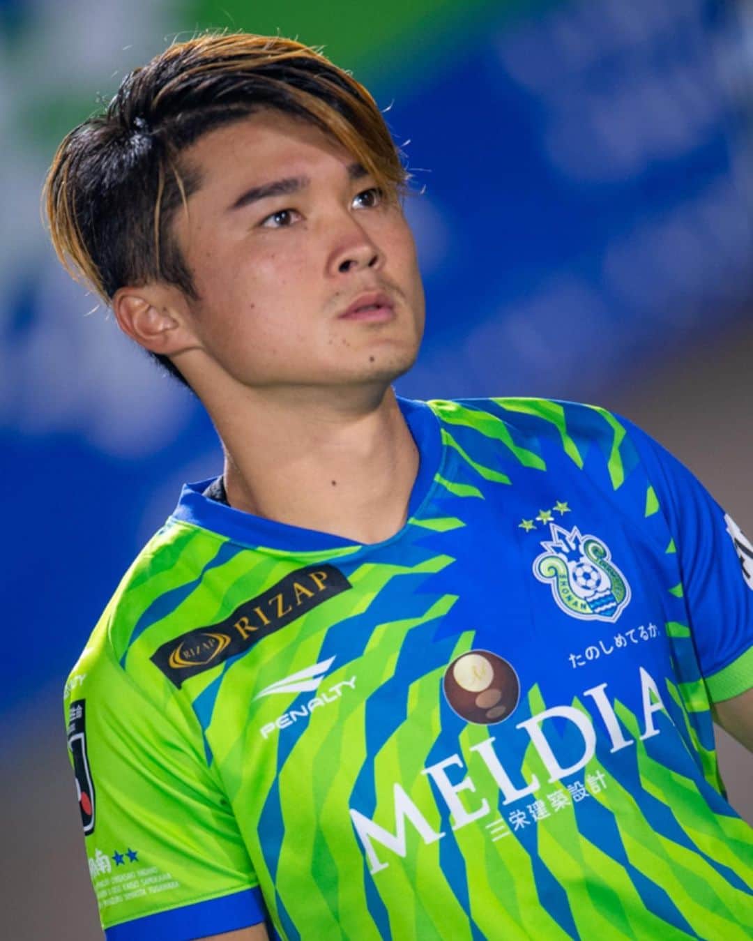 石原広教のインスタグラム：「・ 2020.9.27 vs川崎フロンターレ ・ #石原広教  #湘南ベルマーレ #川崎フロンターレ」