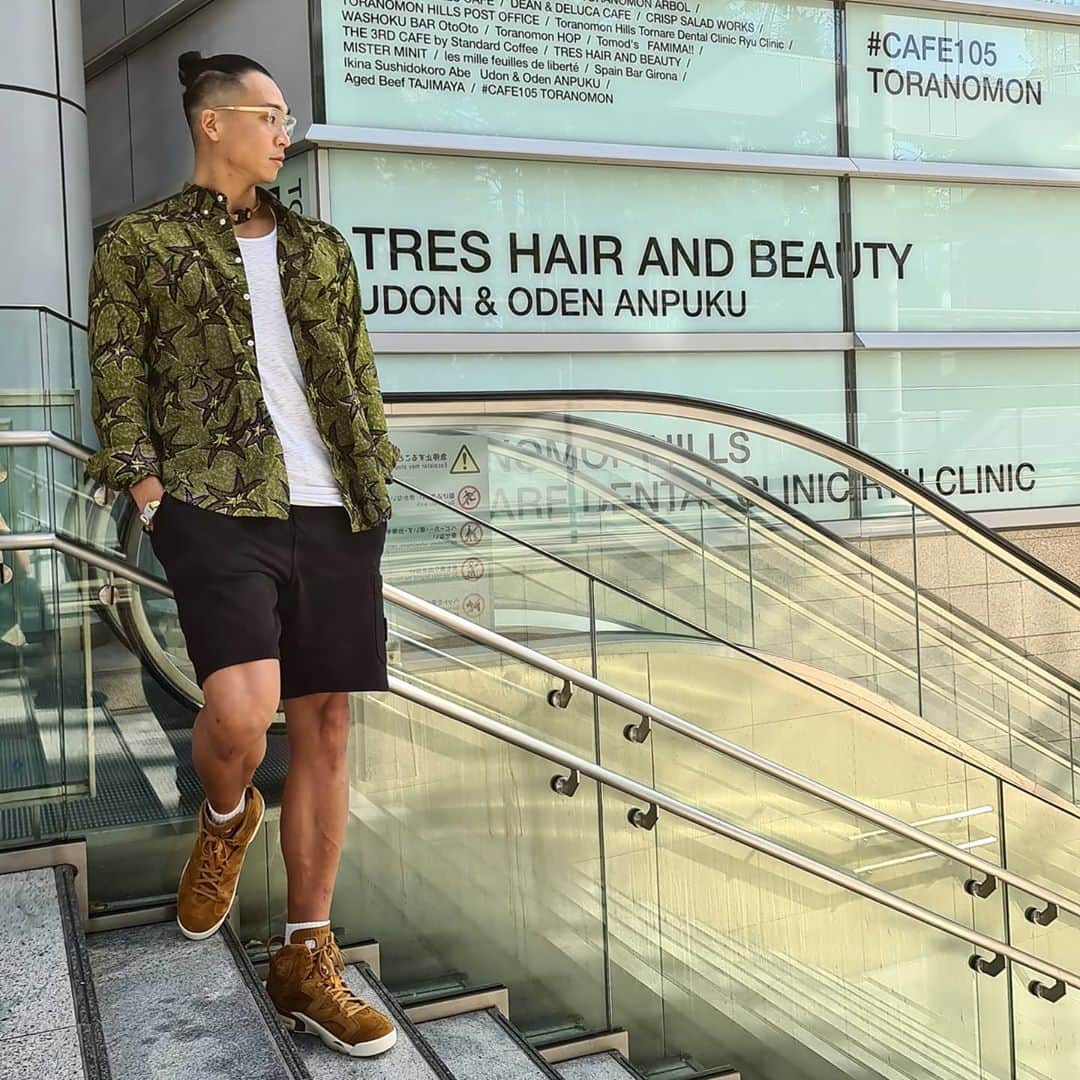 落合知也のインスタグラム：「ストリートの時からお世話になって8年目。試合前は決まって @pohalski ✂️ 気合注入完了！！！ハルさんあざっす🔥」