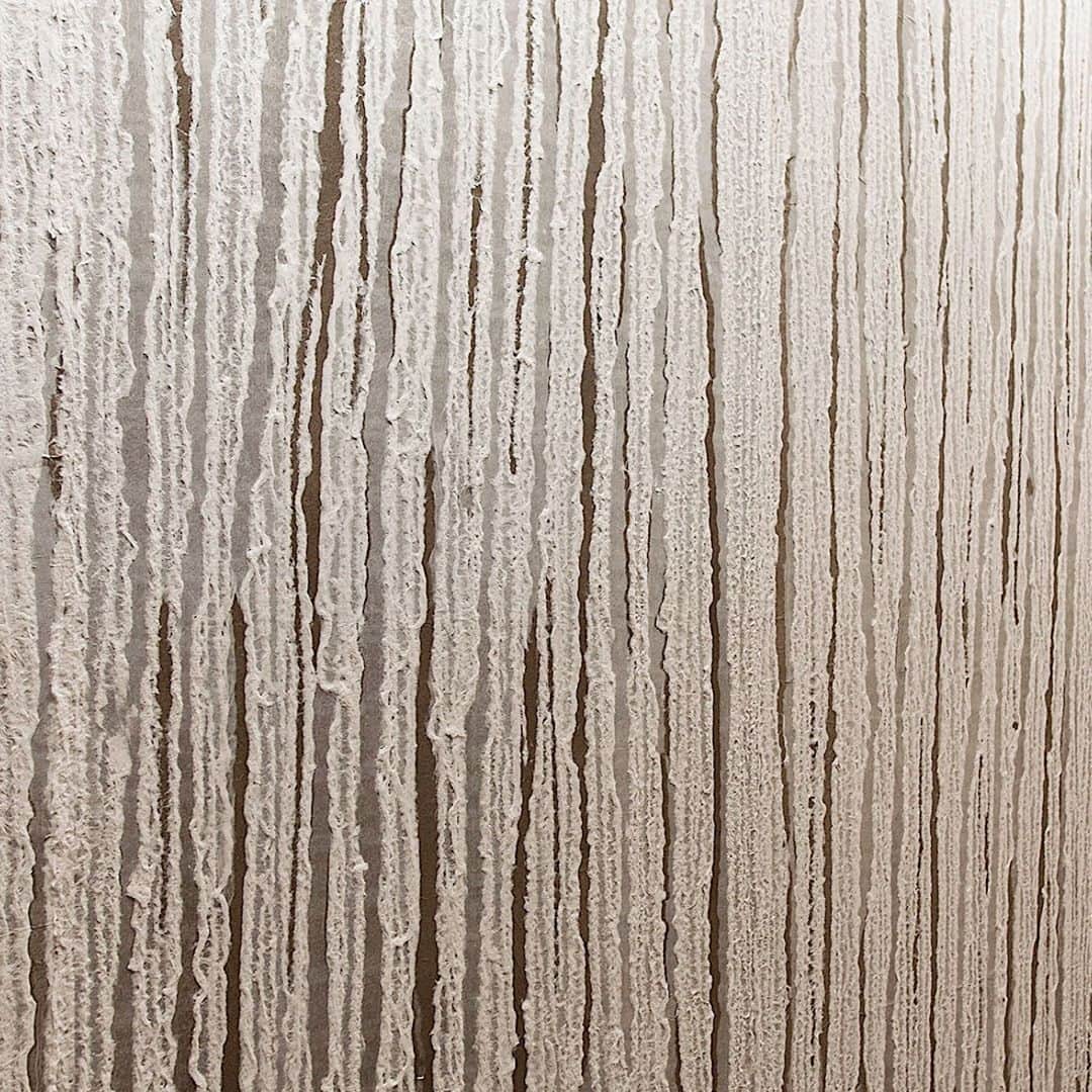のインスタグラム：「#wajue #和紙壁紙 #washi #wallpaper #japanesewallpaper #wallcovering #textures #luxuryhomes #surfacedesign #ecomaterials #interiordesign #interior #design #interiordesigner #interior_design #interiorart #interiorstyle #lighting #hoteldesign #hoteldesigner #shopdesign #shopdesigner #hoteldecor #materials #handmade #luxurylifestyle #luxurydesign #designideas #deco #artwork」