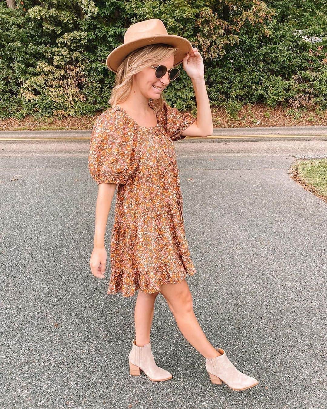 Target Styleさんのインスタグラム写真 - (Target StyleInstagram)「7 ways you styled one of our favorite fall dresses. 💛 #WildFable」9月30日 5時48分 - targetstyle