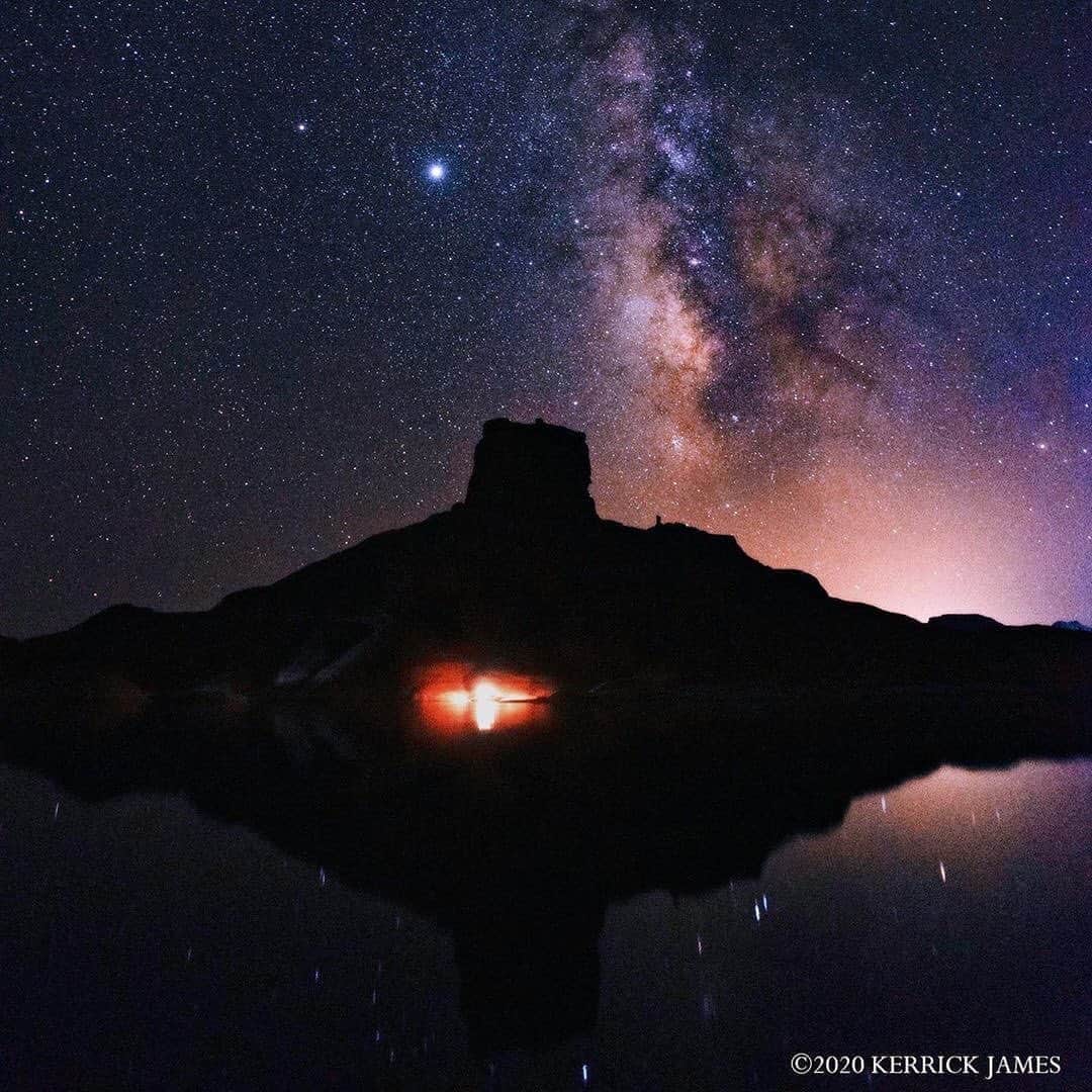 Ricoh Imagingのインスタグラム：「Posted @withregram • @kerrickjames5 The Milky Way in late summer, over Padre Bay, Lake Powell, Utah. Shot with Ricoh Pentax K-1 MK II and 20mm F2.8 A lens. Thanks to Dr. Russell Brown! #ricohusa #ricohimaging #pentaxiansunite #visitpagelakepowell」