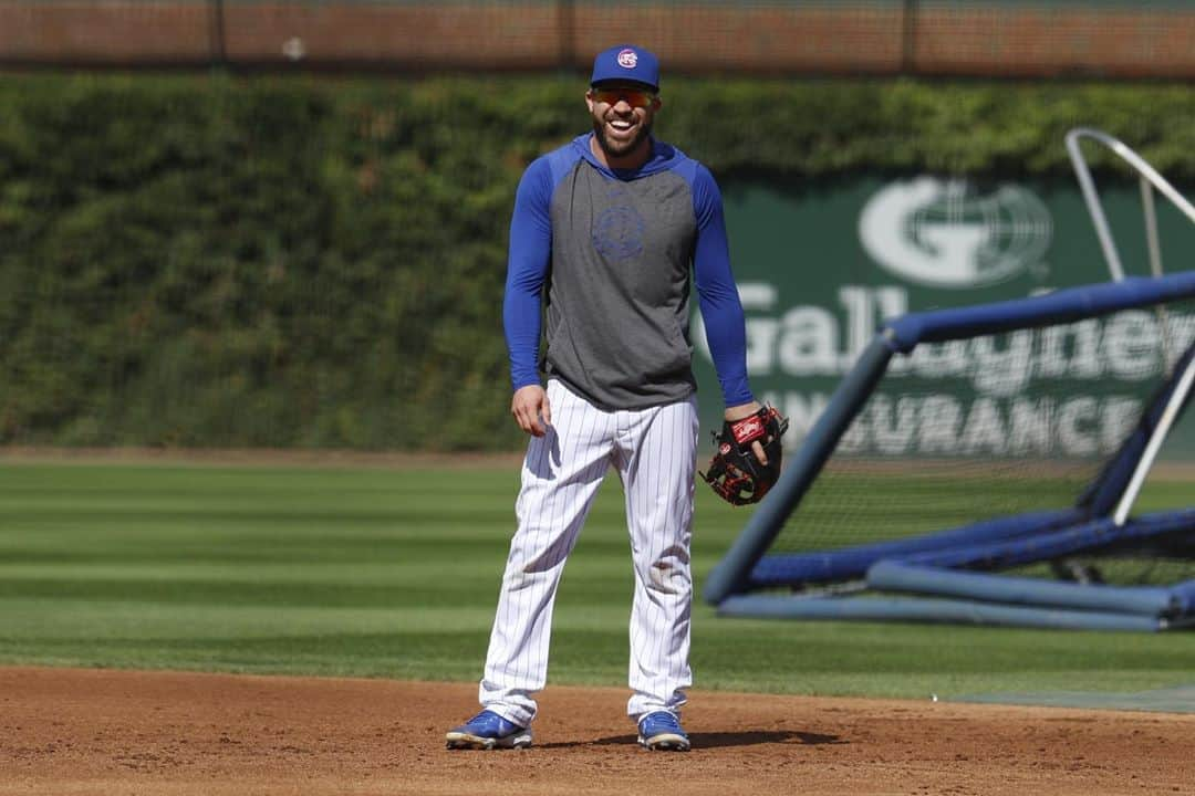 シカゴ・カブスさんのインスタグラム写真 - (シカゴ・カブスInstagram)「See you tomorrow. NL Wild Card Series. #FlyTheW」9月30日 7時56分 - cubs