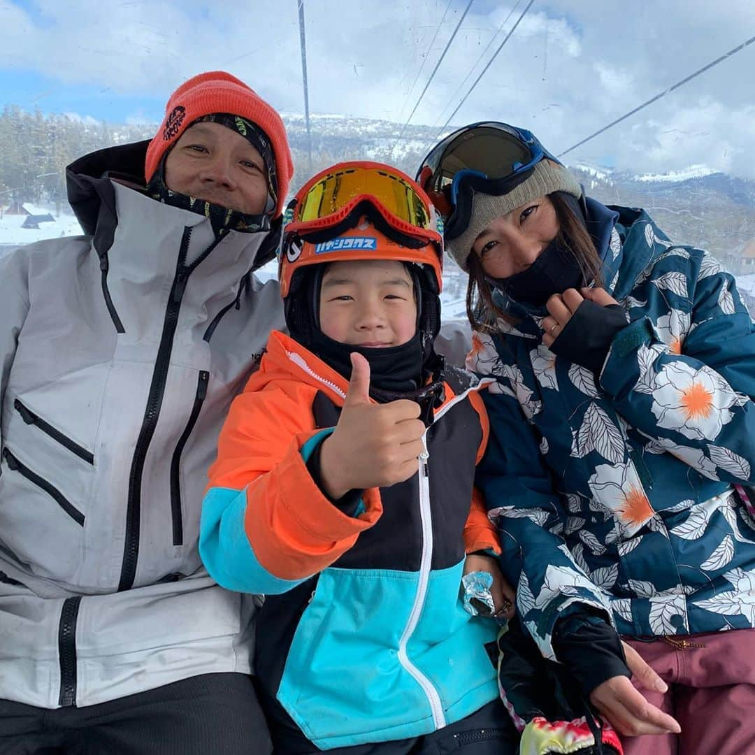 上田ユキエさんのインスタグラム写真 - (上田ユキエInstagram)「We will be back 🤞 #life #family #アメリカ生活 #スノーボーダー #移住#旅」9月30日 8時18分 - yukie_ueda