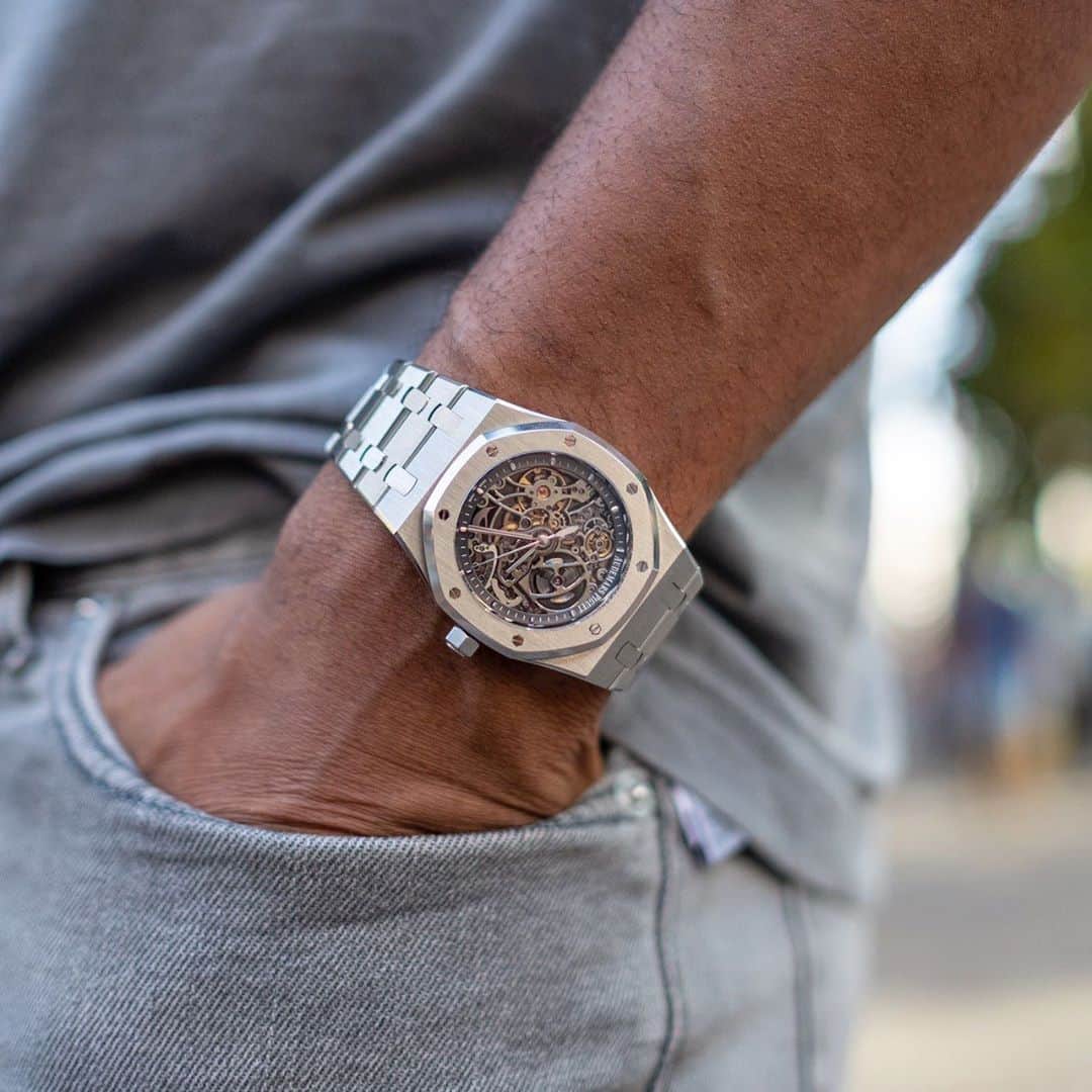 のインスタグラム：「This is my favorite watch in my collection. Recently featured on @audemarsclub and shot by @masaharu.me」