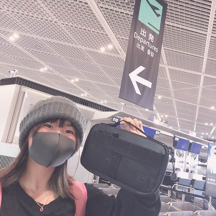 岩渕麗楽さんのインスタグラム写真 - (岩渕麗楽Instagram)「1ヶ月くらいスイスに行ってきます✈️ . . . . #ogio @ogio_japan」9月30日 9時40分 - leila_iwabuchi