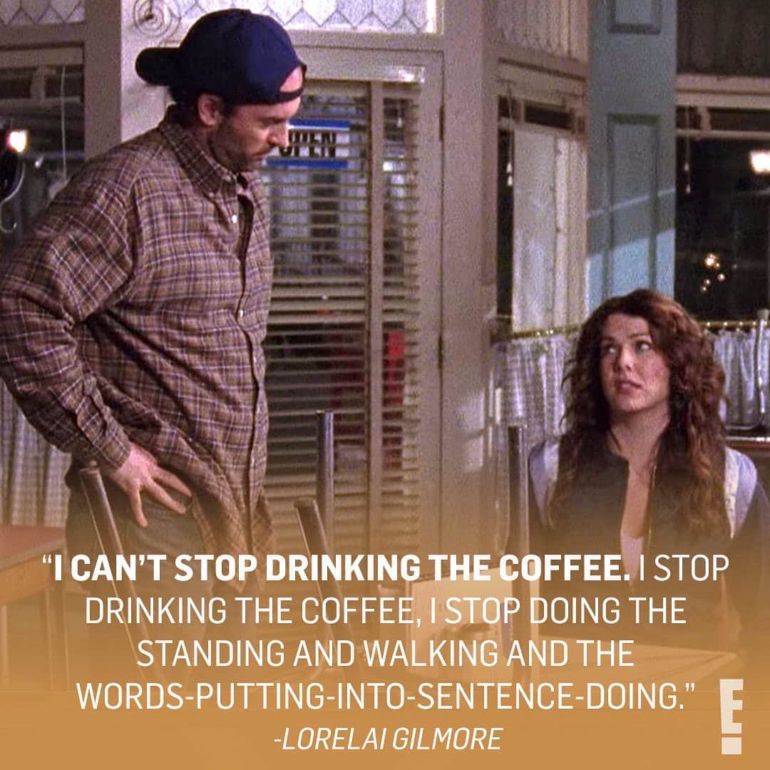 E! Onlineさんのインスタグラム写真 - (E! OnlineInstagram)「Where you lead, E! will follow—as long as there's a coffee shop along the way. Happy #NationalCoffeeDay from the caffeine queen, Lorelai Gilmore. ☕💛 (📷: Netflix)」9月30日 9時46分 - enews