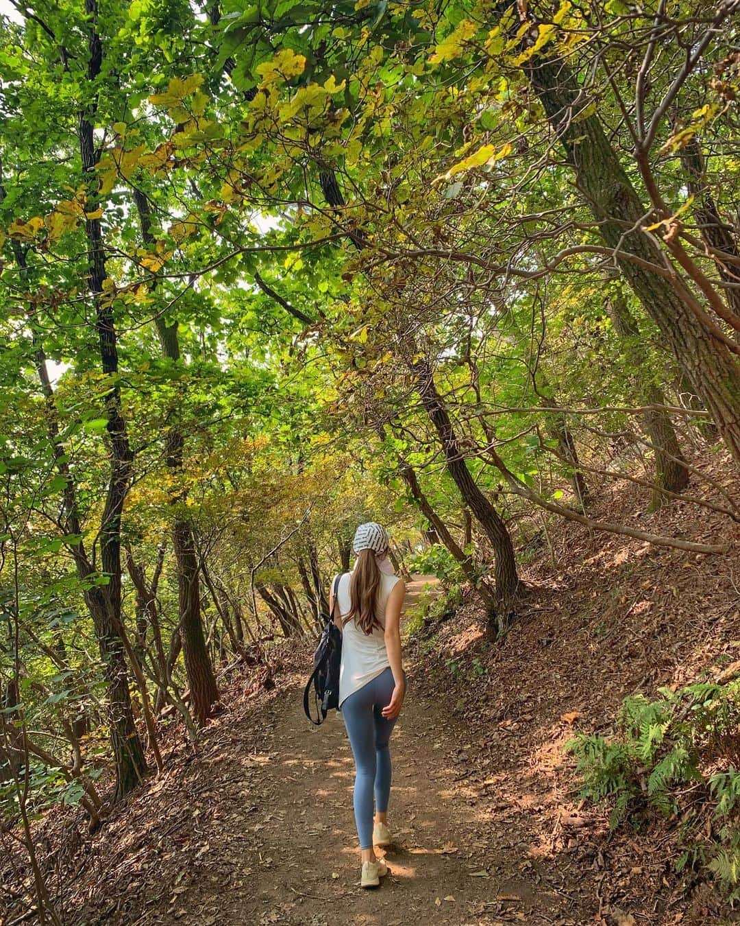 ハン・ジウンさんのインスタグラム写真 - (ハン・ジウンInstagram)「아 햄보케에에에⛰💚🍁」9月30日 11時18分 - jieun_han