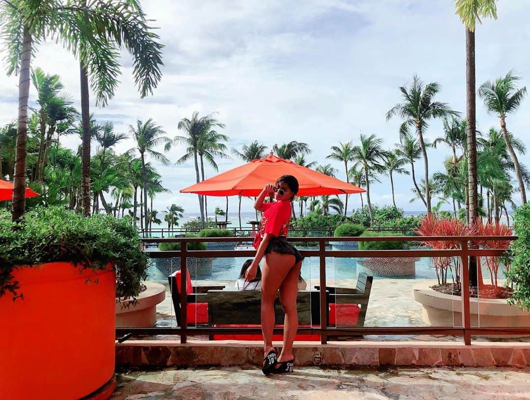 Candy のインスタグラム：「Guam🇬🇺 last year.  #summer #beach #booty #hip #ass #グアム　#旅行　#インスタ映え」
