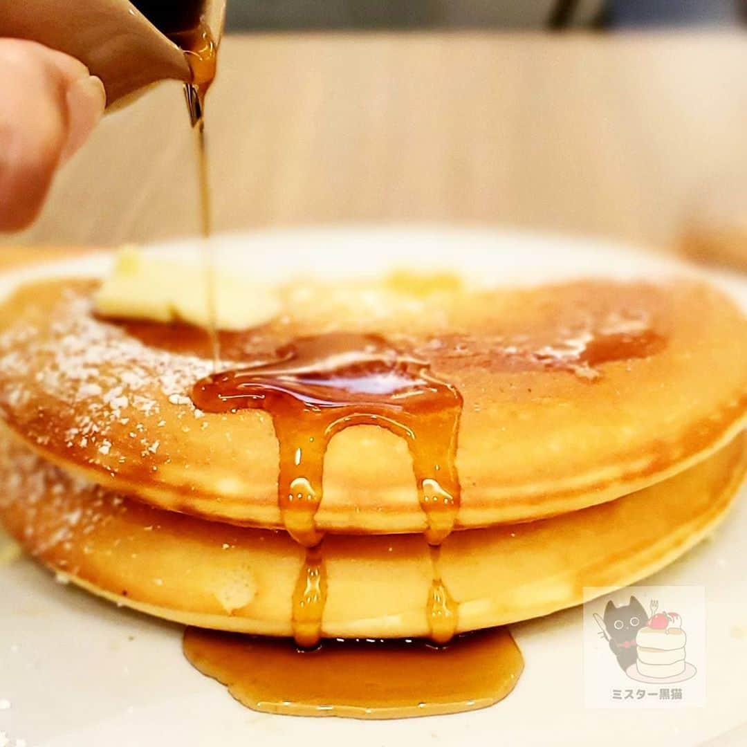 ミスター黒猫（黒猫仙人）のグルメインスタ