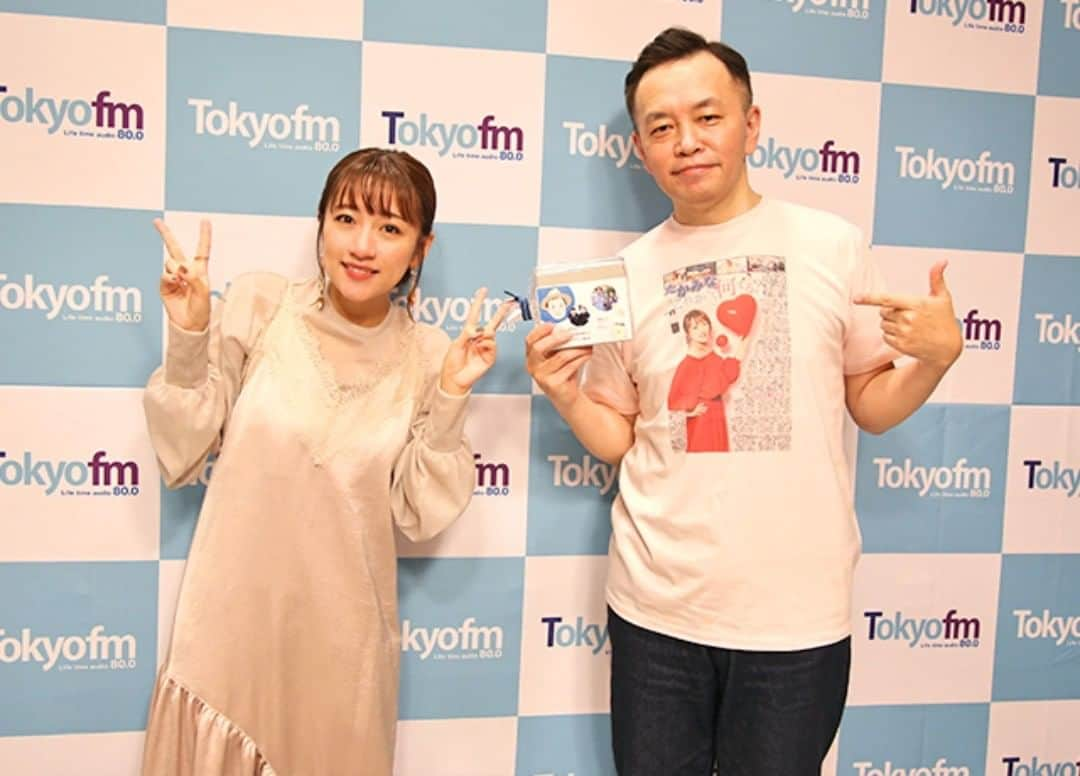 高橋みなみの「これから、何する？」のインスタグラム：「❣️本日で最終回❣️  水曜日パートナーは、✨#高橋芳朗 さん✨！  #島田秀平 さんも電話で登場！  これから、英語力あげちゃう？では英語にまつわる、お悩みを解決！  これから、ジャパネットたかたしちゃう？では、優秀で話題の商品をご紹介！  ⏬#radiko はこちら！ http://radiko.jp/share/?sid=FMT&t=20200930130000  #これなに #高橋みなみ #tokyofm」