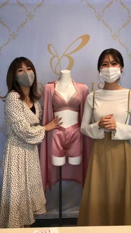 BradelisNewYork/ブラデリスニューヨークのインスタグラム