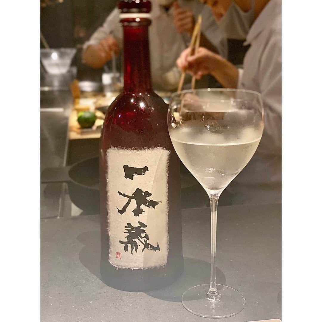 中田奈沙さんのインスタグラム写真 - (中田奈沙Instagram)「Kanazawa gourmet trip🤤 Day2 dinner② 金沢ラストディナーは東茶屋街に ひっそりと佇む《東山 和今》さんへ。 @es_miaaaao さまの行きつけ。  毎日毎食オススメが素晴らしすぎた。 素材が良いのも確かだし、 これとこれの組み合わせあるんだ？！ と初めての食べ方だったり。 五感全てがフル活動。  #奈沙ログ #奈沙ログin金沢 #奈沙旅in金沢  #dinner #gourmettrip #foodie #foodpic #foodporn #instafood #foodgasm #foodstagram #kanazawa #higashichayagai #washoku #japanesefood #dinner #金沢 #金沢グルメ #グルメ旅 #東茶屋街 #東山和今 #和食 #日本食 #飯テロ #激ウマ #感動 #食い倒れの旅 #女子旅 #石川」9月30日 23時16分 - nasa_nakada