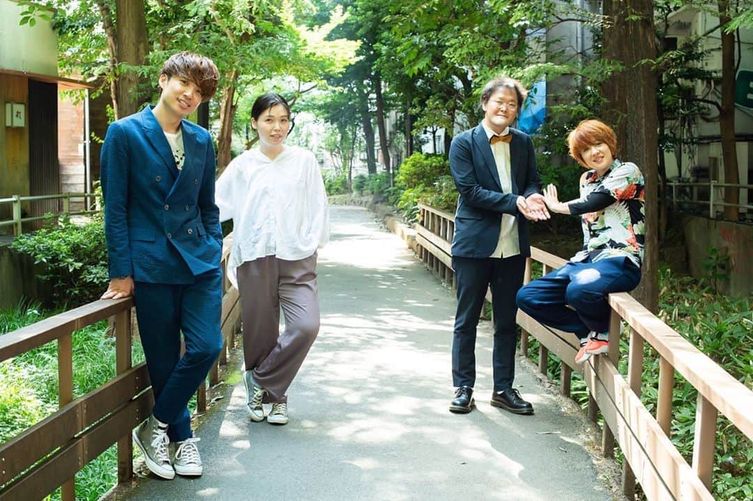 竹村真奈のインスタグラム：「「OWARAI Bros. Vol.2 -TV Bros.別冊お笑いブロス-」続いての対談企画は、#尼神インター × #アインシュタイン 。 . 大阪から東京へ拠点を移しながら活躍する２組の仲良し対談に癒されてください🤝ゆずるさんの色気増し増しパーマヘアがじっくり見られる絶好のチャンス。 . #OWARAIBros  #TVBros  #お笑いブロス  #EXIT」