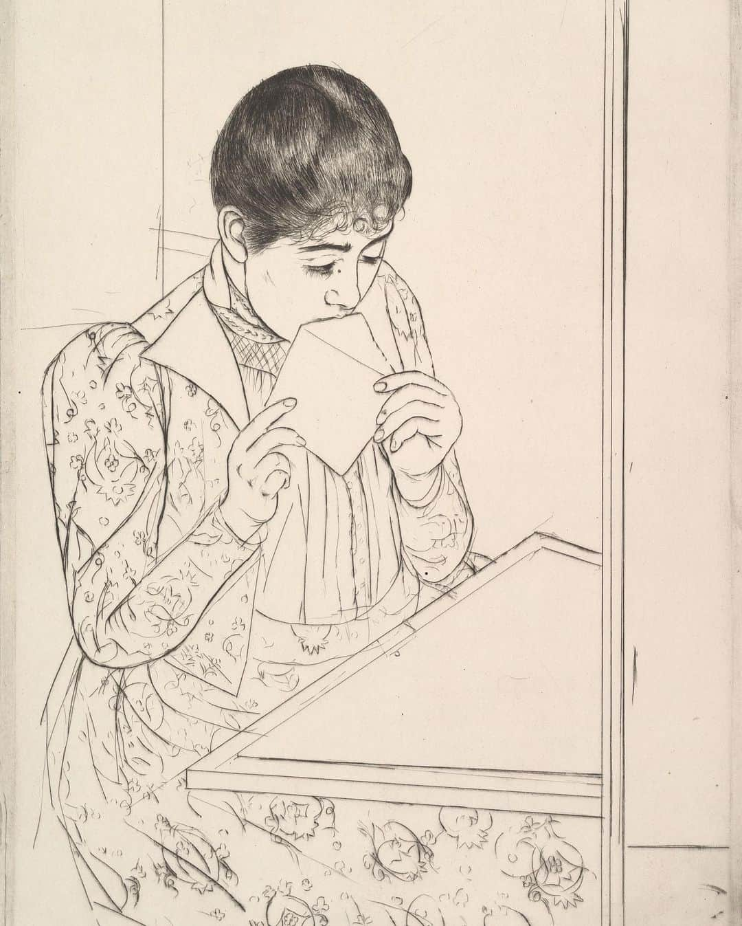 メトロポリタン美術館さんのインスタグラム写真 - (メトロポリタン美術館Instagram)「Between 1890 and 1891, #MaryCassatt produced 10 color aquatints inspired by an exhibition of Japanese ukiyo-e woodcuts. Her work led #Degas to remark, "I do not admit that a woman can draw like that." ⁣⁣ ⁣⁣ Here, a solemn correspondent calmly seals her envelope, exhibiting none of the dreamy sentimentality of Cassatt's artistic predecessors.⁣⁣⁣ Instead, this modern woman attends to her domestic responsibilities with dignity and concentration—and without revealing the contents of her missive.⁣⁣⁣ ⁣⁣ In the second image—the only known impression of the first state of "The Letter"—Cassatt traced the basic design in drypoint; its appealing rough texture derives from the rich burr thrown up by a needle scratching through copper. With the wallpaper, chair, and desktop still to come, the figure appears more immediate and volumetric than in the print's final state.⁣⁣ ⁣⁣⁣⁣⁣ Last chance! See this rare aquatint and more by Cassatt on view through October 5. ⁣✨   Tap the link in bio to learn more. @metdrawingsandprints⁣⁣⁣⁣⁣ ⁣⁣⁣⁣⁣ P.S. Speaking of mail—the last day to request a mail-in ballot in New York is October 27! Make sure you're ready to go. ⁣⁣⁣⁣⁣ ⁣⁣⁣⁣⁣ 🎨 Mary Cassatt (American, 1844–1926). The Letter, 1890–91. (1) Drypoint and aquatint, printed in color from three plates; fourth state of four. (2) Drypoint, printed in black ink from one plate; first state of four.⁣ #WomanCrushWednesday #wcw⁣⁣」9月30日 23時48分 - metmuseum