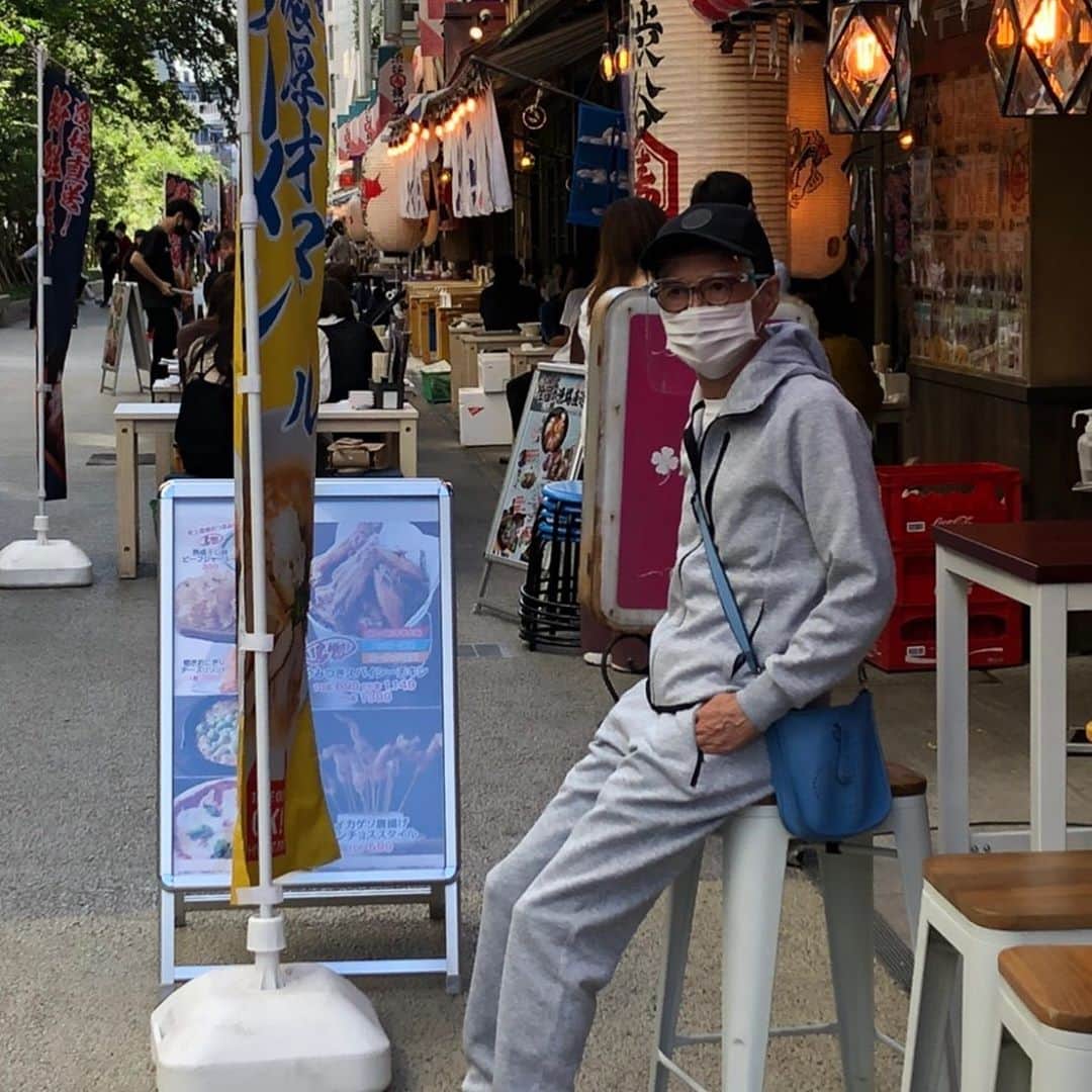 森進一のインスタグラム：「🚇MIYASHITA  PARK もり散歩…」