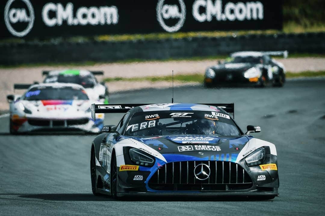 Mercedes AMGさんのインスタグラム写真 - (Mercedes AMGInstagram)「In the penultimate Sprint Cup round of the @gtworldchallengeeurope last weekend, our seven Mercedes-AMG GT3s secured one overall podium by the #88 @akkaaspteam and five more class podiums by @ercsport, @madpanda_motorsport, @sps_performance and @toksportwrt at @circuitzandvoort. The final Sprint Cup races will be held at @circuitdebcncat from 9-11 October.  #MercedesAMG #MercedesAMGMotorsport #AMGGT3 #10yearsAMGCustomerRacing #GTWorldChEu」9月30日 17時00分 - mercedesamg