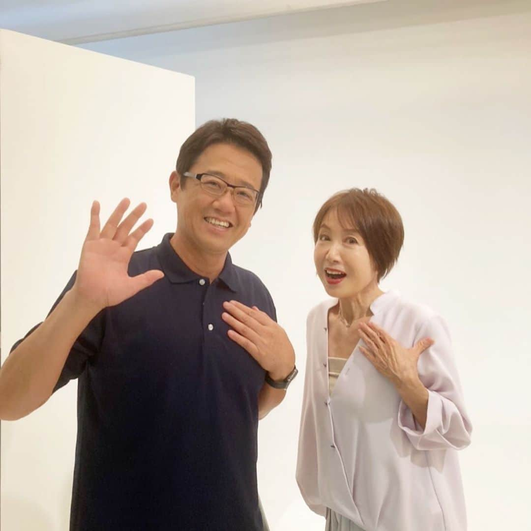 奈美悦子さんのインスタグラム写真 - (奈美悦子Instagram)「古田さんとご一緒させて頂きました。 撮影順調！#撮影#順調 #朝からずっと #古田さん#お疲れ様です#古田敦也 さん」9月30日 17時05分 - nami.etsuko