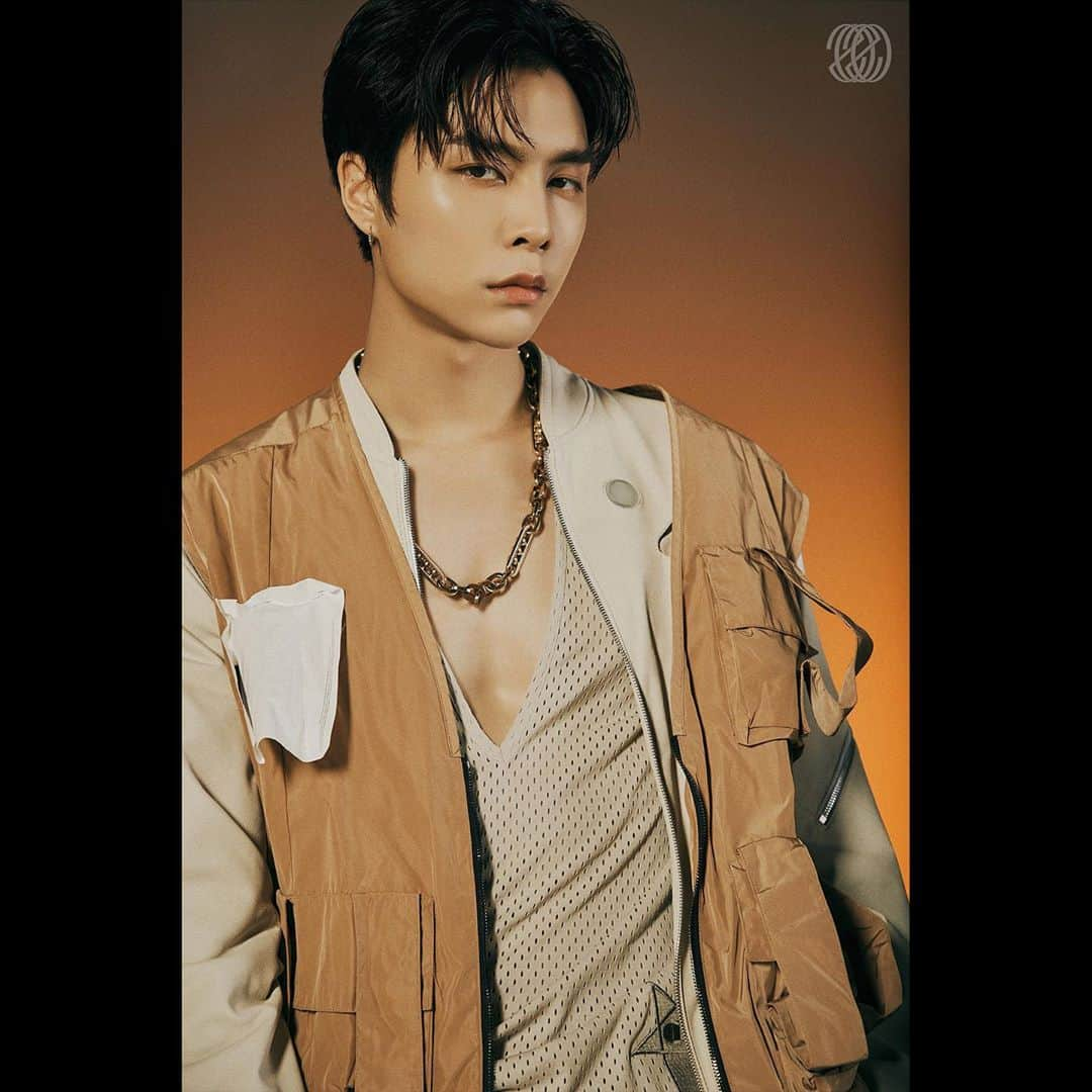 NCTさんのインスタグラム写真 - (NCTInstagram)「NCT - The 2nd Album RESONANCE Pt.1 #JOHNNY  #NCT #RESONANCE #NCT2020 #RESONANCE_Pt1 #NCT2020_RESONANCE」9月30日 18時00分 - nct