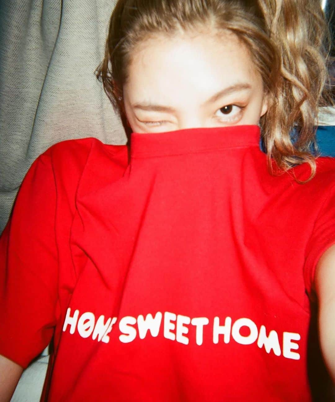 SEVENさんのインスタグラム写真 - (SEVENInstagram)「HONESTBOY®︎ gives "Home sweet home" to you🏠 #honestboy #studioseven」9月30日 18時08分 - seven.official
