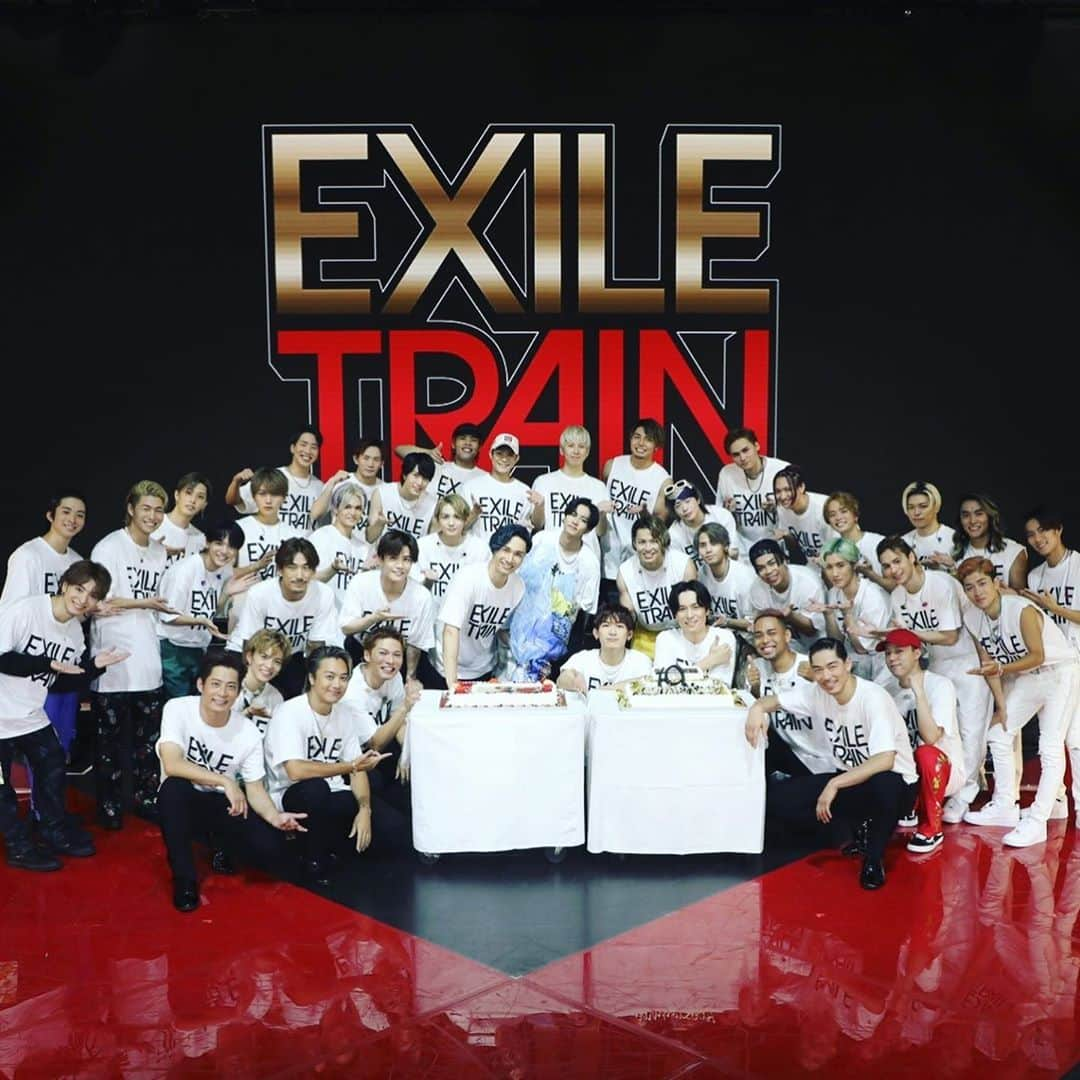 橘ケンチさんのインスタグラム写真 - (橘ケンチInstagram)「EXILE19周年と自分の誕生日を迎えて、また決意を新たに進んでいきたいと思います‼️😄  メッセージいただいた皆様ありがとうございます🙇‍♂️✨  #EXILE#19 #liveonline」9月30日 18時03分 - kenchitachibana